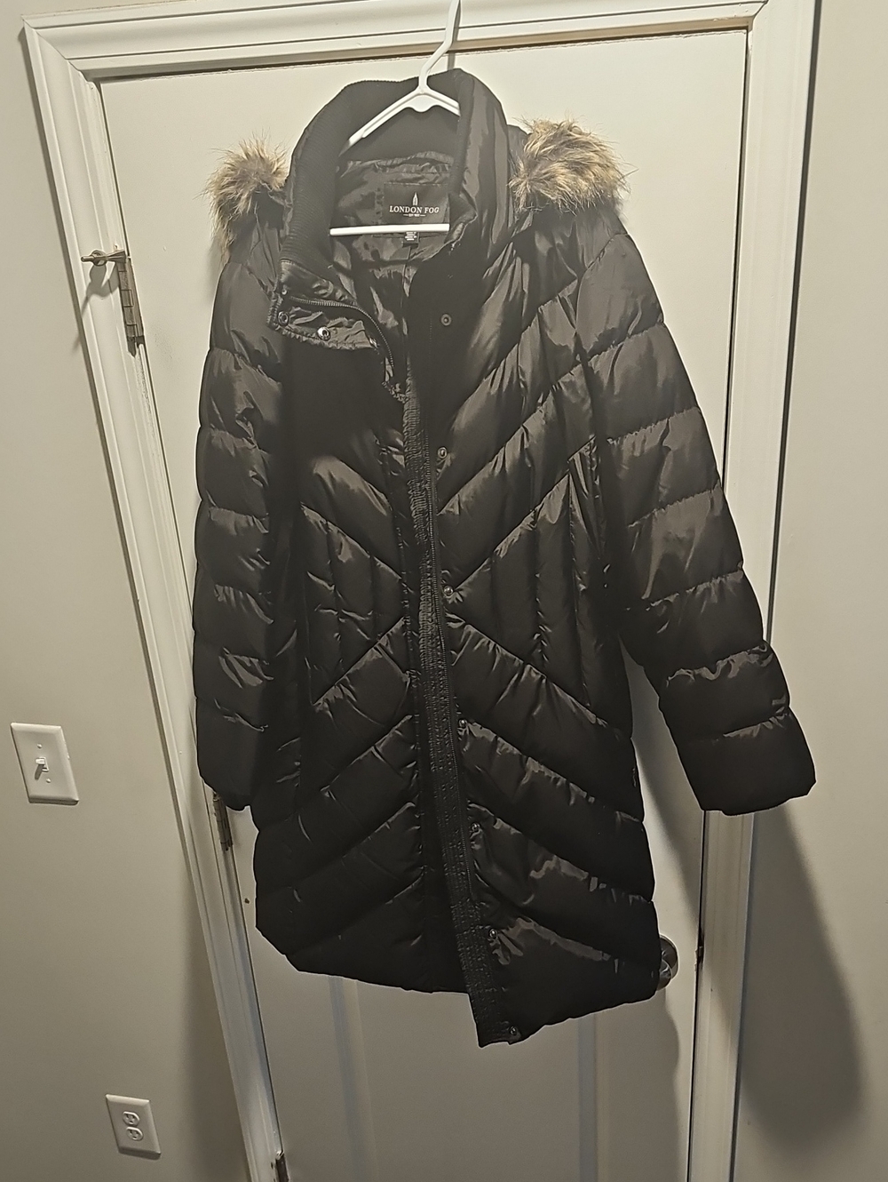 London Fog Black Quilted Long Puffer Coat with Faux Fur Hood Trim
